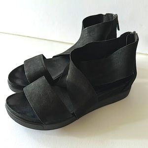 Eileen Fisher black nubuck suede, sandals size 8.5 excellent condition like new